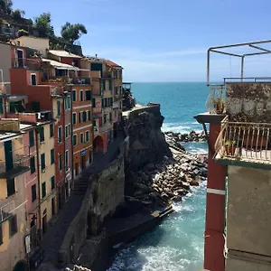  Appartement Sara Apartment, Comfort And Lateral Sea View